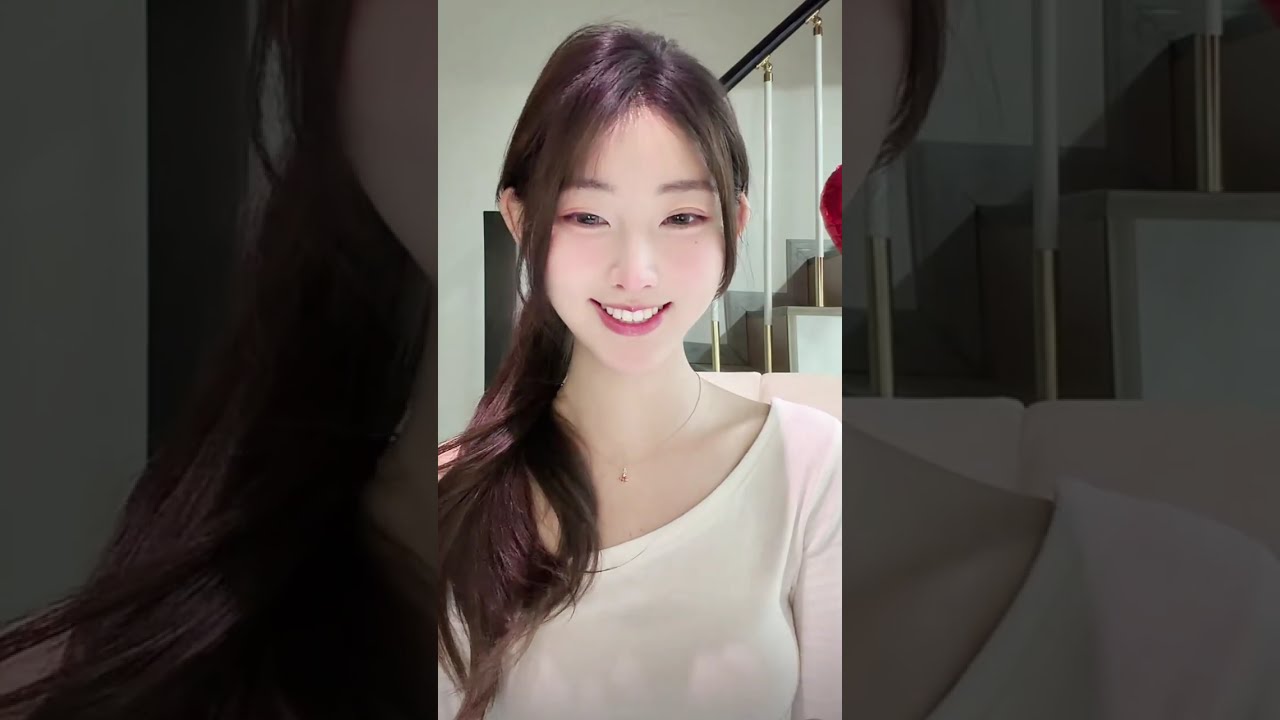 ❣️77: Taylor petite periscope live update