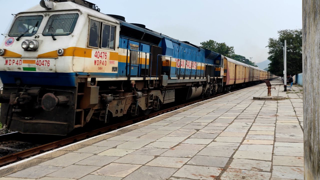 Last ICF Run Of Karnataka Sampark Kranti Superfast Express| Indian Railways