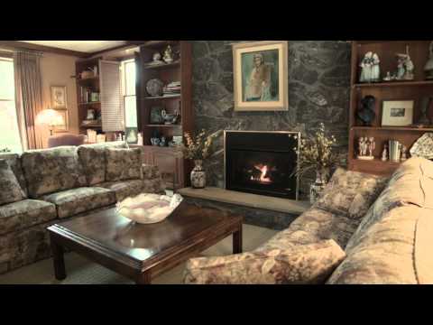 18 Twin Oaks Drive, Hope, RI home video tour