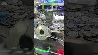 This is soooo satisfying to watch 😍☺️ My new favourite arcade machine Neon Tower !