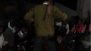 Download Satsang kya hai aap ise jan lijiye - By Shambhu Ustad MP3 song and Music Video