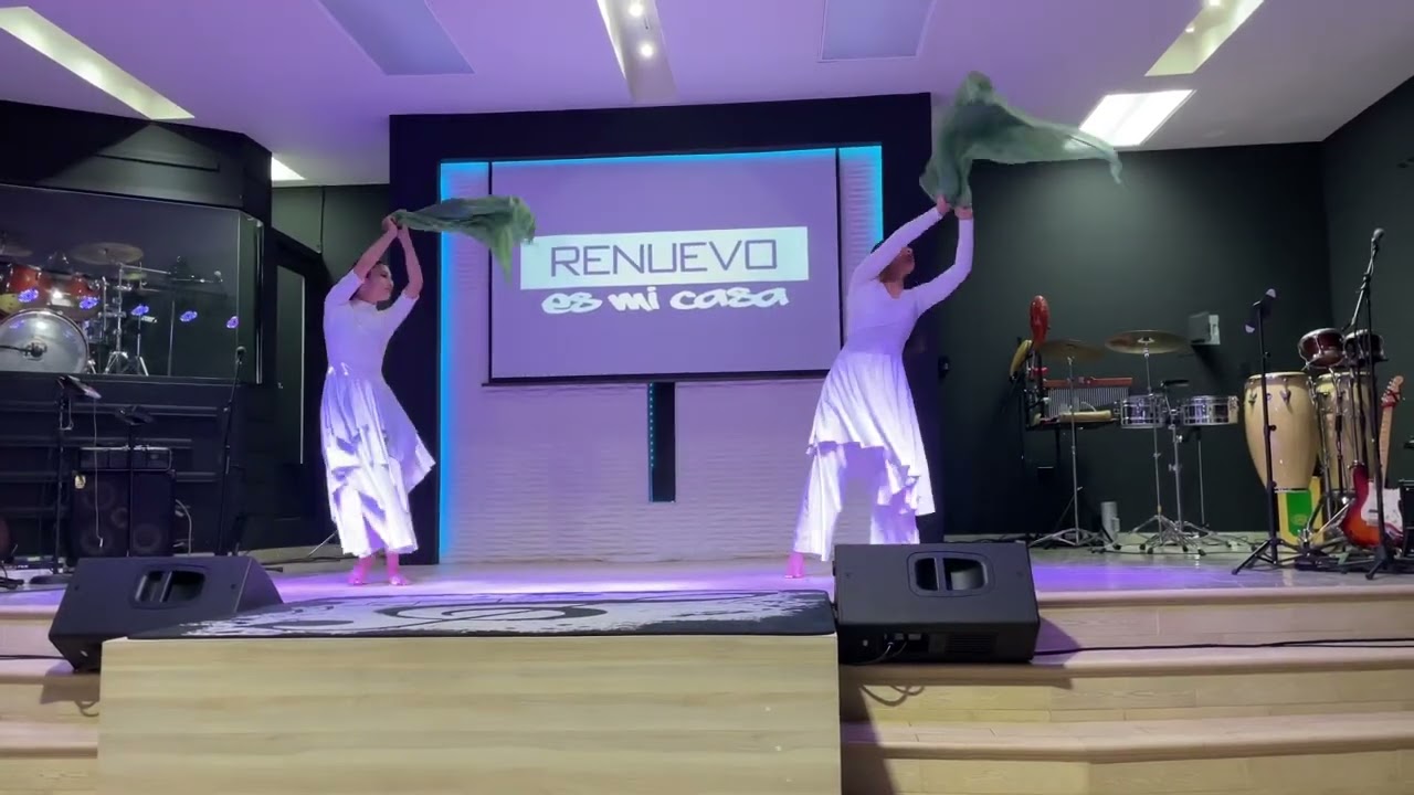 Danza El Manto del Rey (Averly Morillo) por Alanis y Amanda