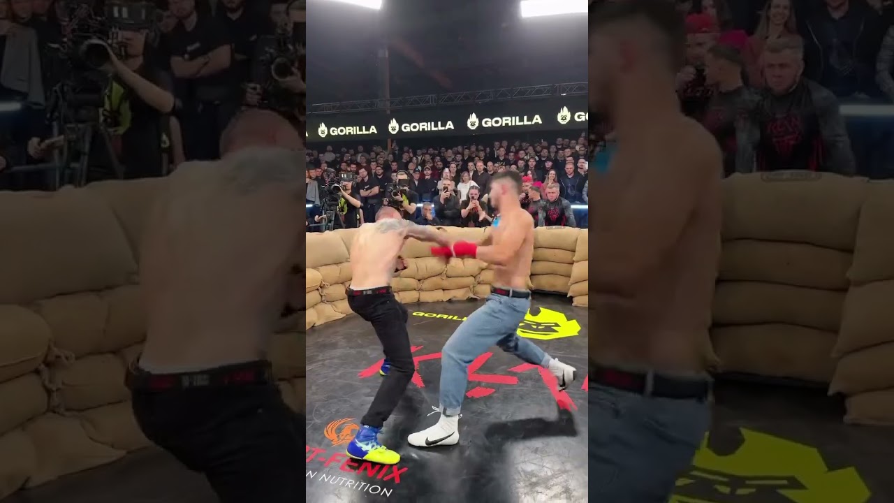 У бойца выбита капа изо рта