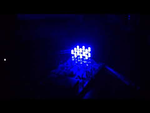 3x3x3 led cube pic micro controller iPhone 4s