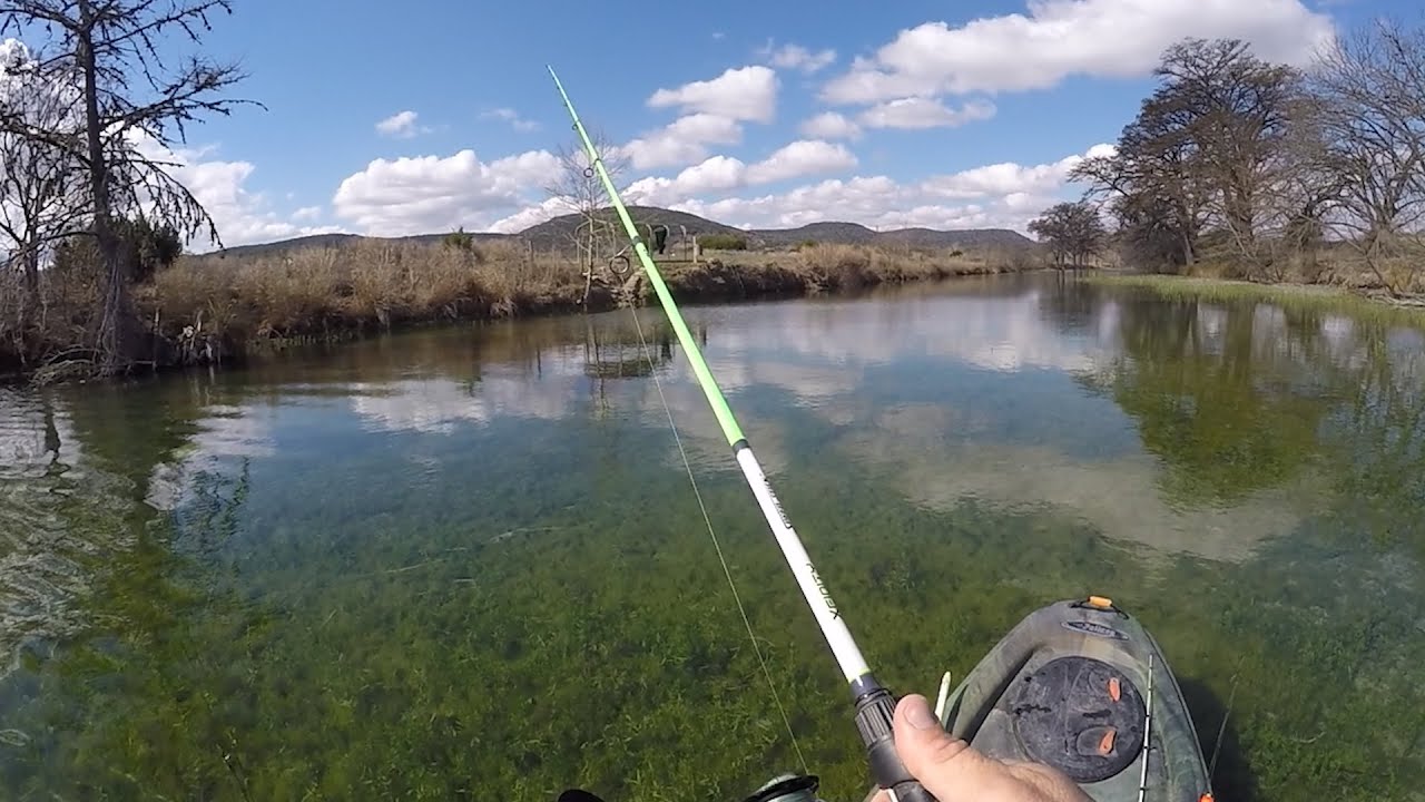 Hill Country Bass! Best Bait for Clear Water Bass Fishing! Kayak Creek