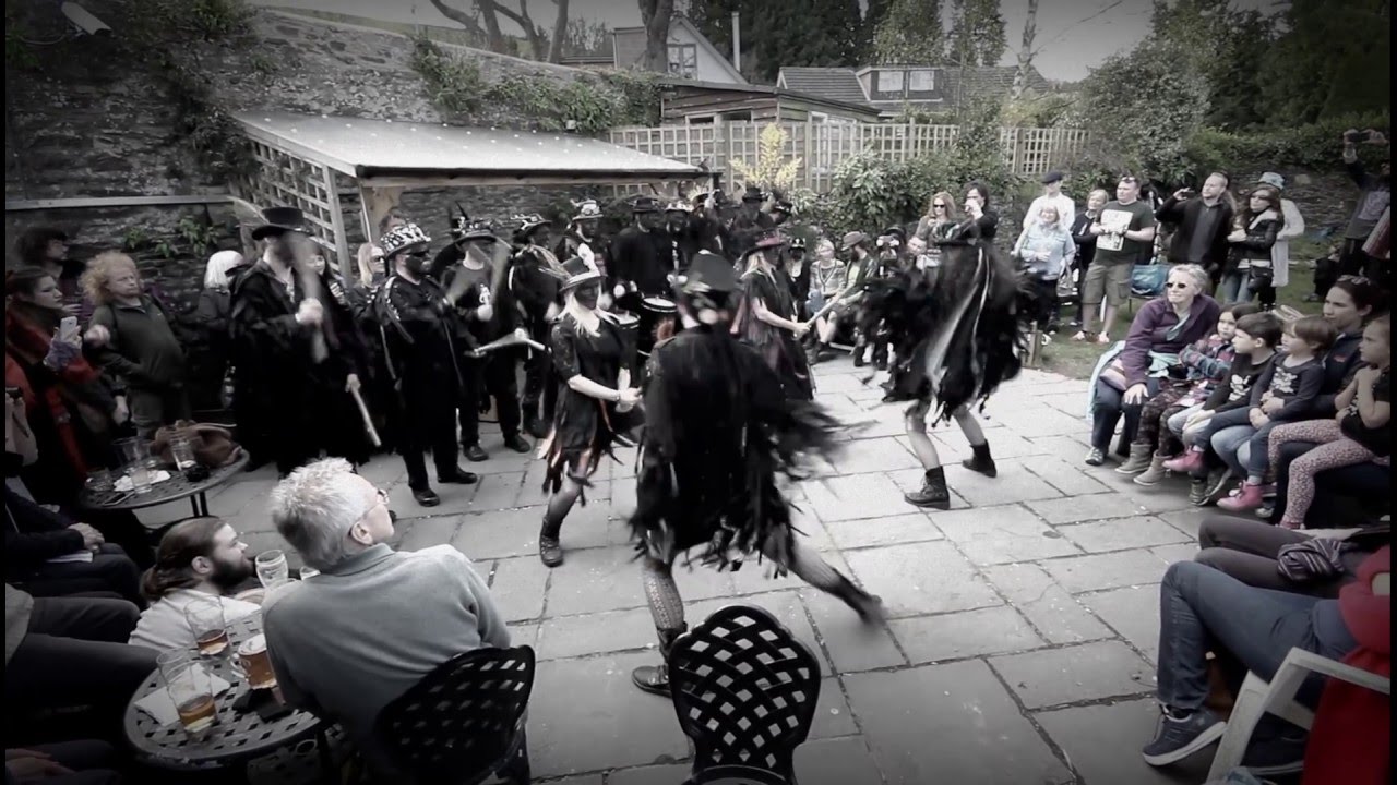 Beltane Border dance Dilwyn @ The Bay Horse, Totnes