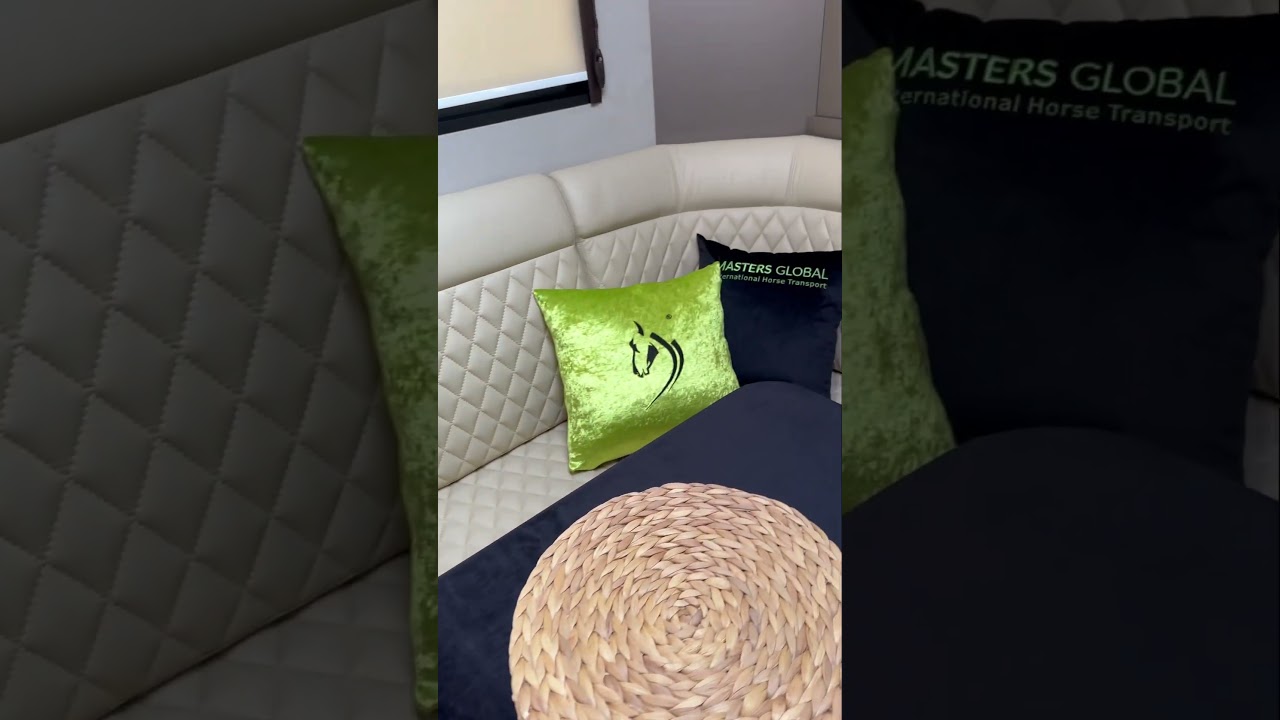 Horsetruck build by PRENTKI, personalized for us 