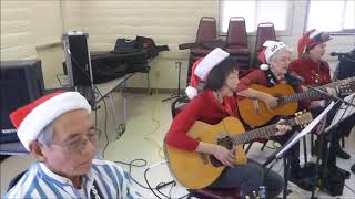 Newark Senior Center Holiday Lunch 2018 1219 part 1