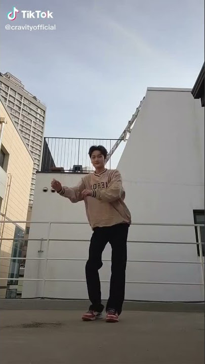 Taeyoung is absolutely fine, I swear
