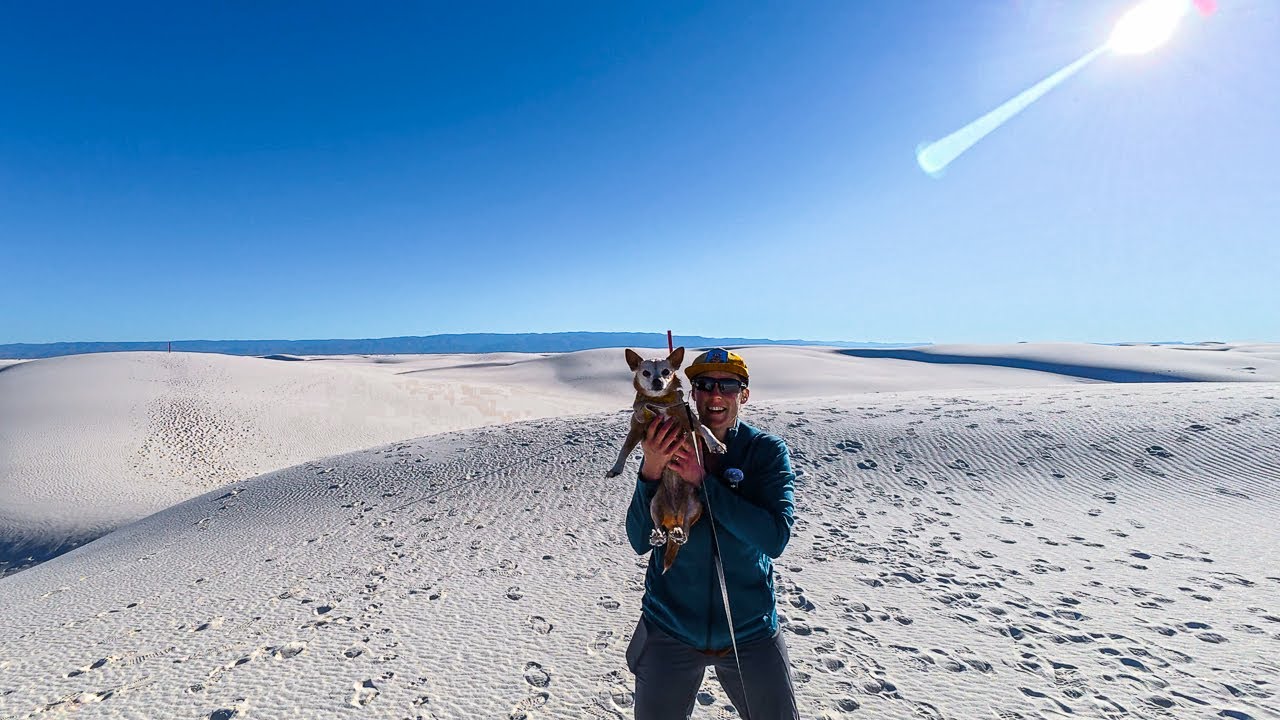 Hike on the Alkili Flat Trail in White Sands National Park, New Mexico!