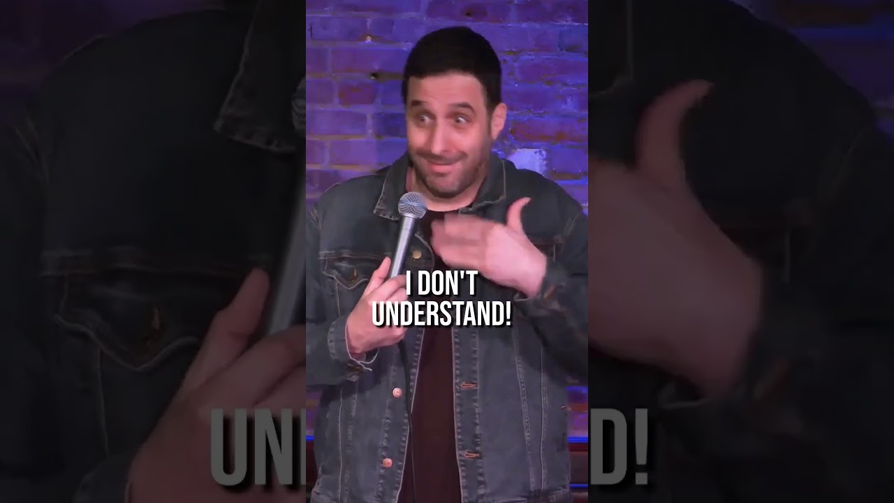 Surprise at the airport ✈️ #shorts #rafibastos #standup #jokes #standupcomedy