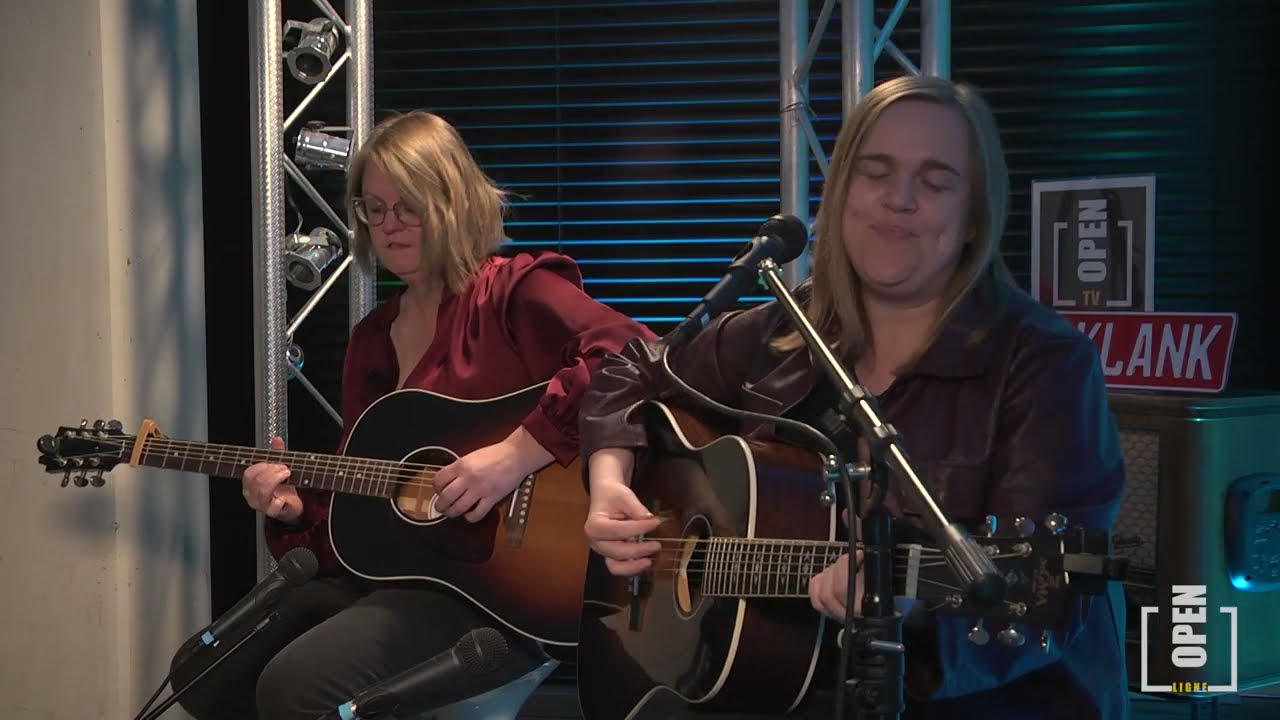 𝗞𝗟𝗘𝗧𝗦𝗞𝗟𝗔𝗡𝗞 Live Optreden | Polly and the Jester - Perfectionist