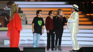 Video thumbnail of "Al Bano & Romina Power & famiglia Carrisi - Felicita (17.10.2013)"