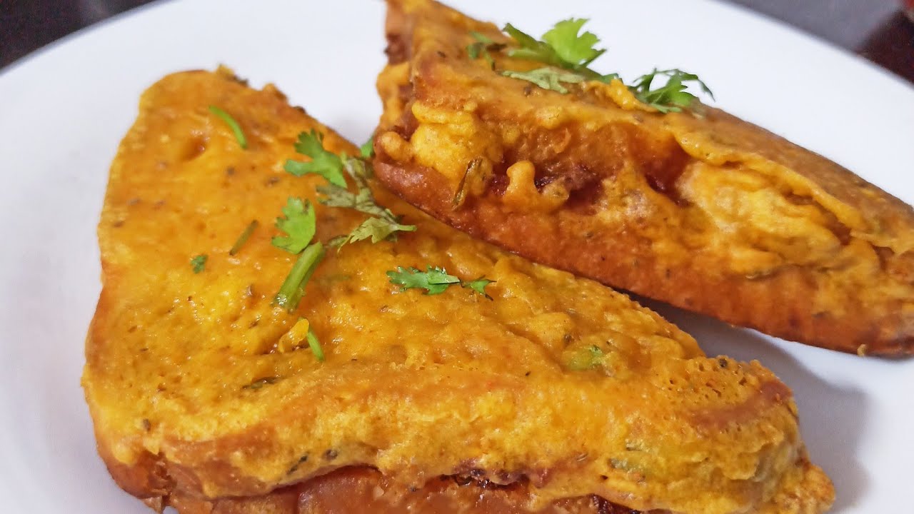 Stuffed Bread Pakoda Chatpata bread Pakoda recipe Aloo bread pakoda Quick Indian snacks