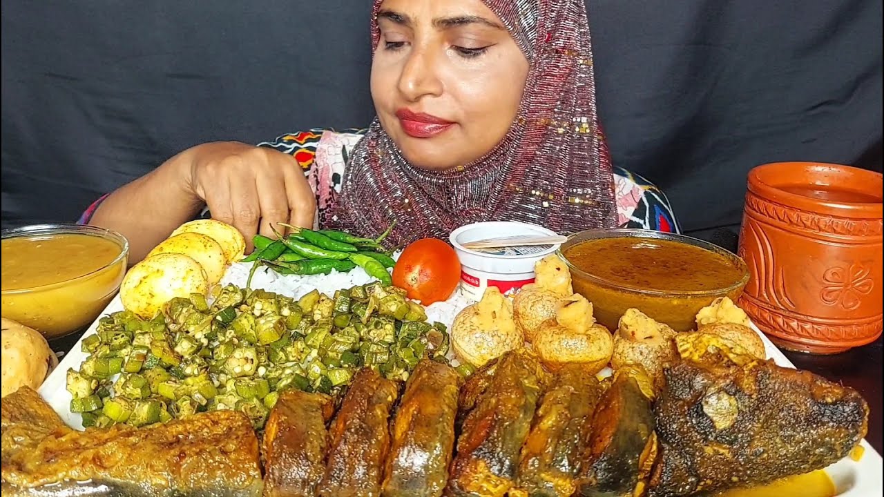 EATING WHOLE FISH CURRY, STIR FRIED OKRA, EGG, FUCHKA, EATING ASMR, MUKBANG.