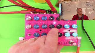 VFE Pedals Klein Bottle v2 mixer-looper walkthrough - YouTube