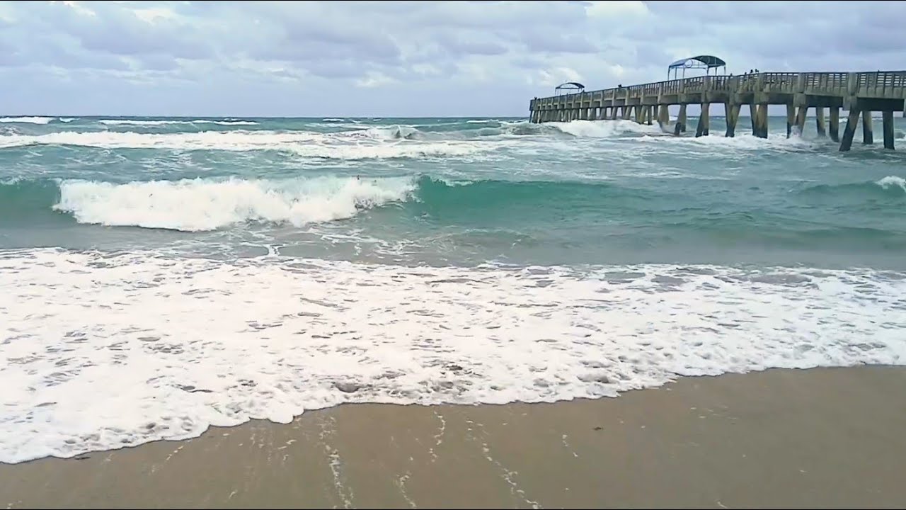 Relaxing Atlantic Ocean with Sleep Music 🏖 🗽 