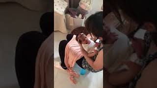 Peeking toes technique newborn wrapping tutorial