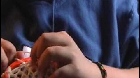 how to string a lacrosse stick (mid-pocket) Part 1