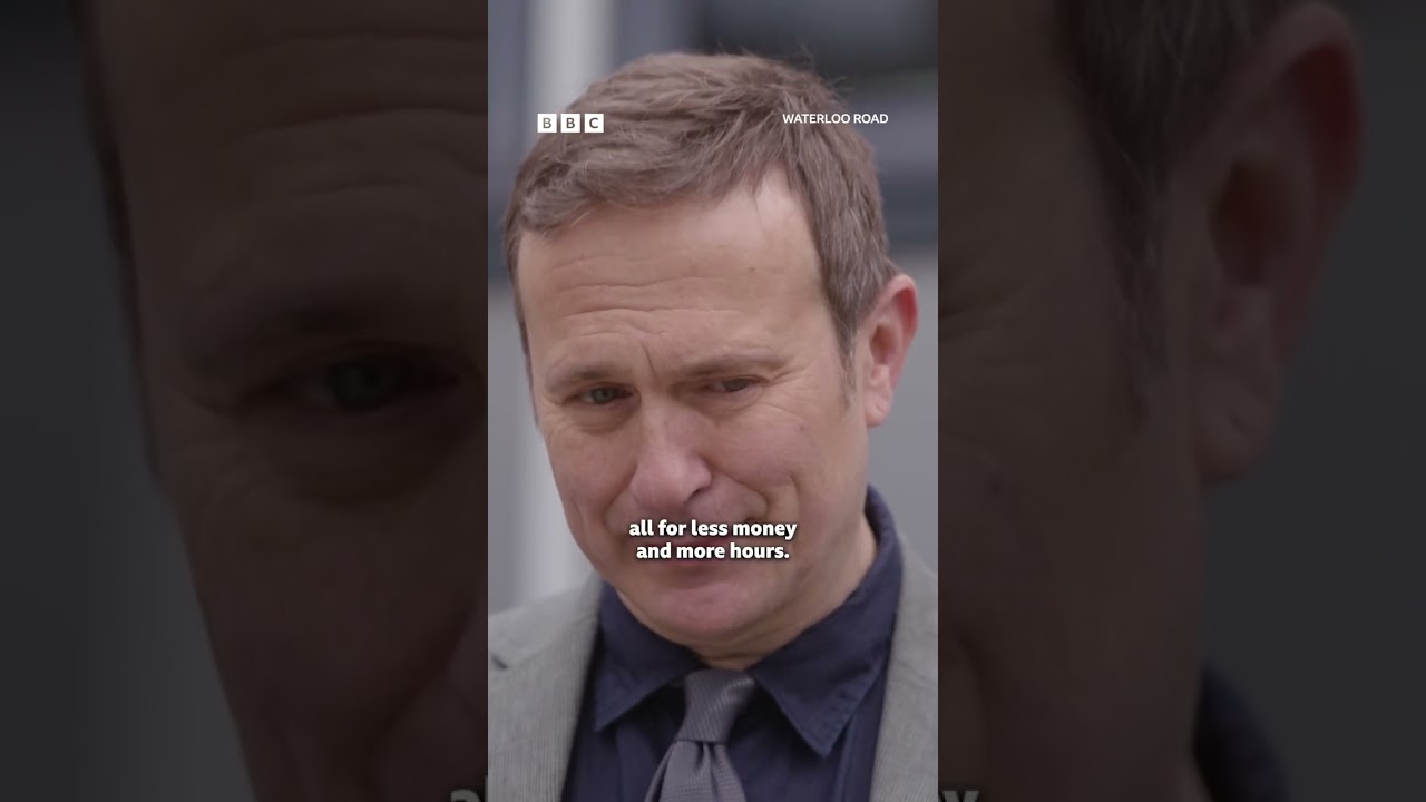 Джек Риммер успокаивает Стеллу после болезненного осознания 