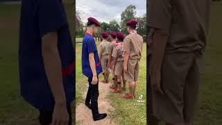 ตรวจเครื่องแต่งกาย คาบลูกเสือ