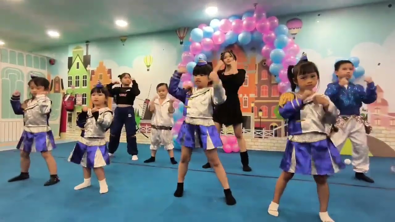 Kids fun dance