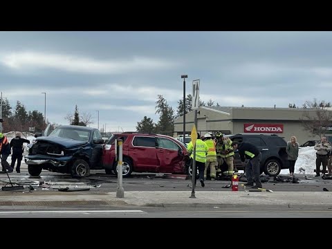 Road Rage accident in canada calgary ||Bad Accident on road 😳# ...