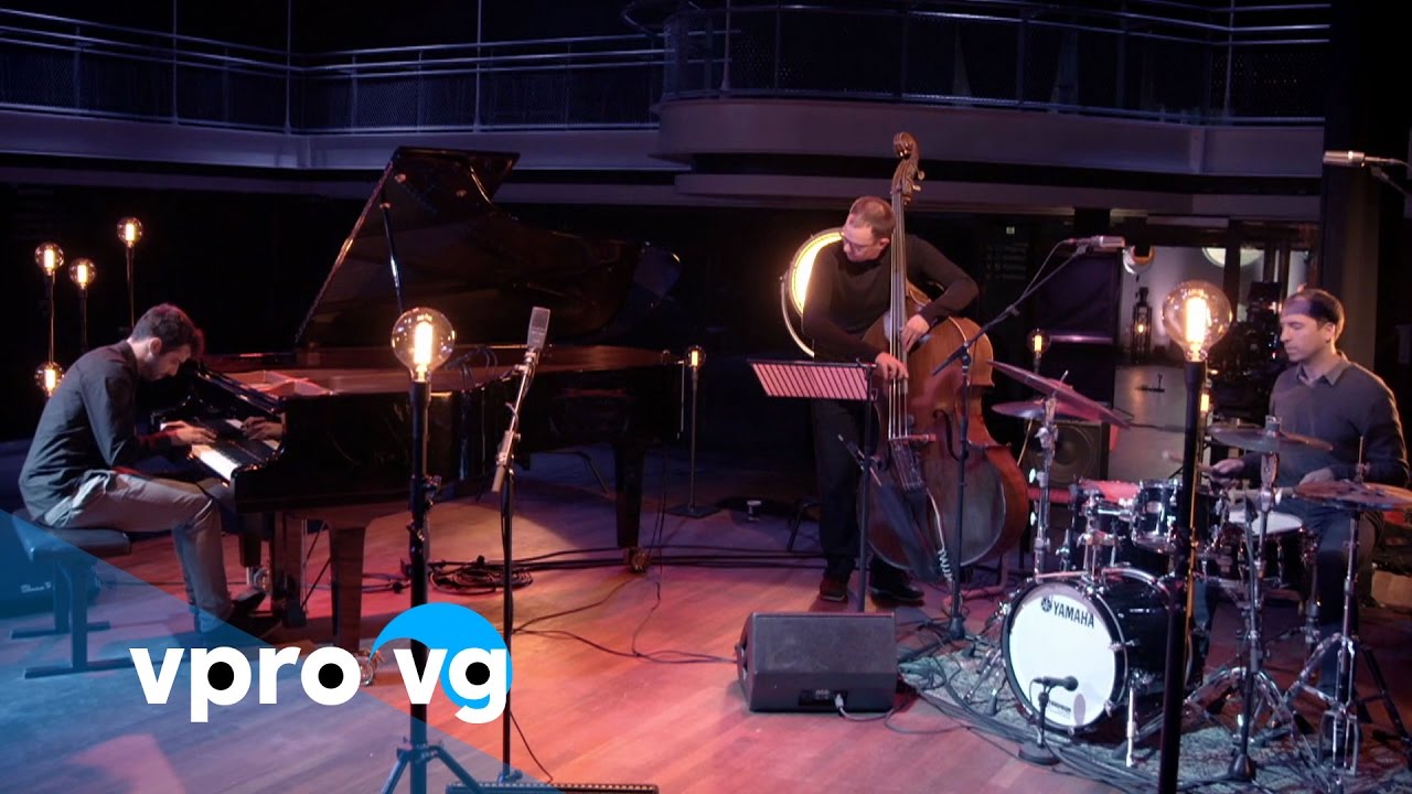 Xavi Torres Trio - Benko/Dualitat Teròlica (live @TivoliVredenburg Utrecht)
