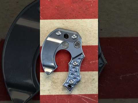 Midgards Messer Noti Neck Axe.    