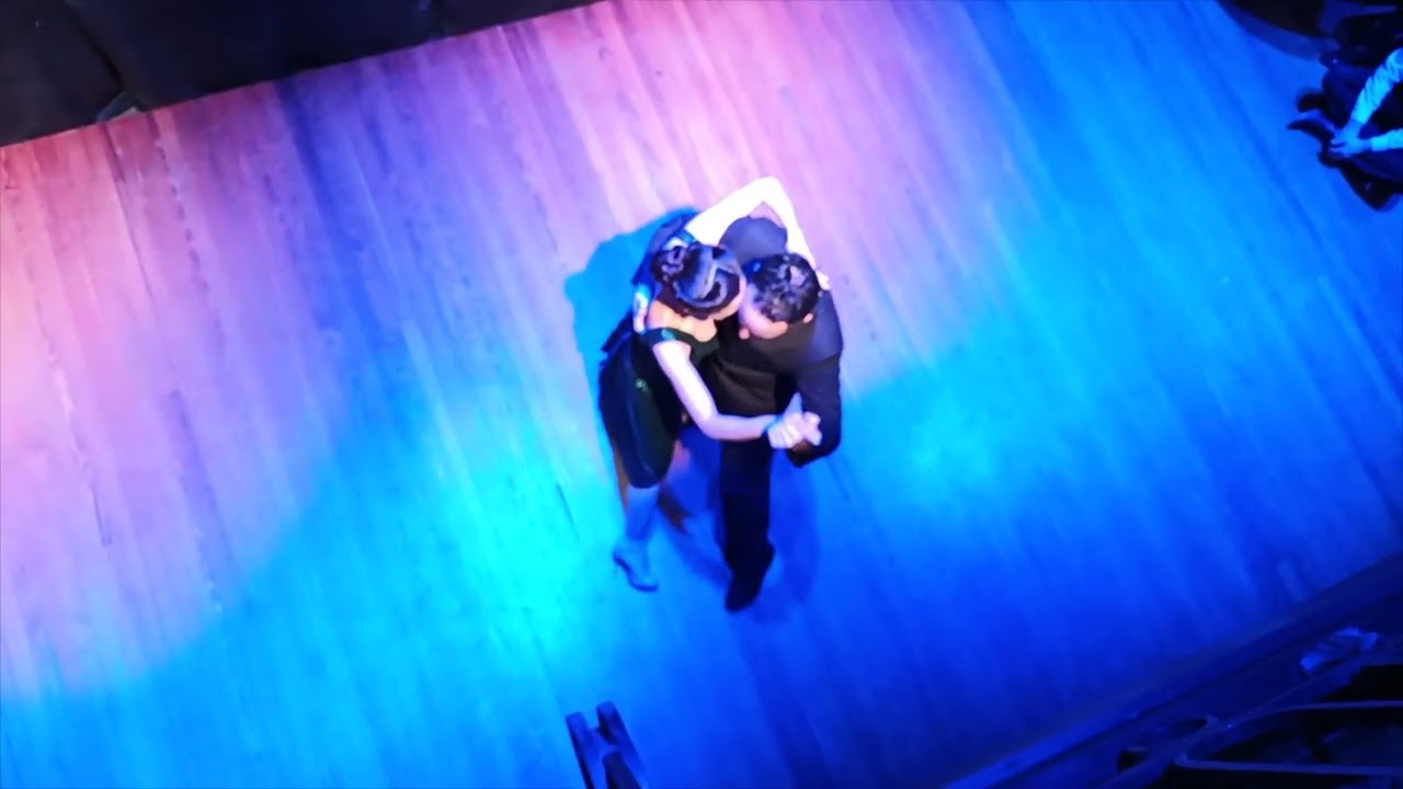 Casita de Mis Viejos - Tango - Bailan Veronica Vazquez & Jeremias Fors