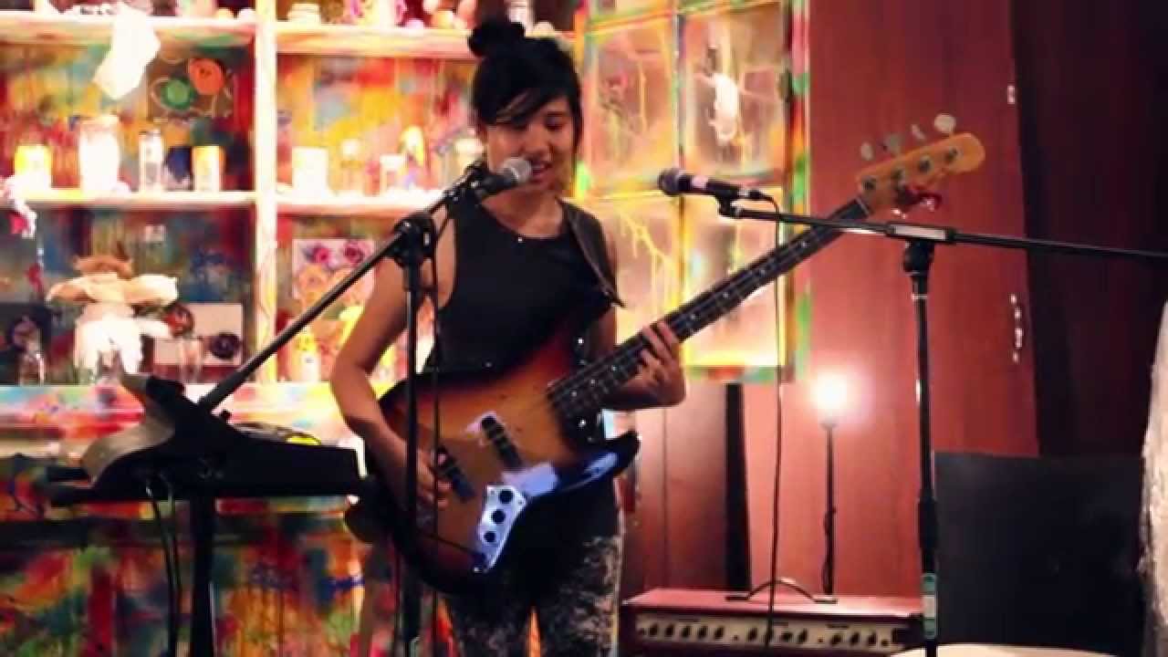 Behind The Arts: bittymacbeth