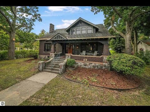530 South Union Street, Traverse City, MI home video tour