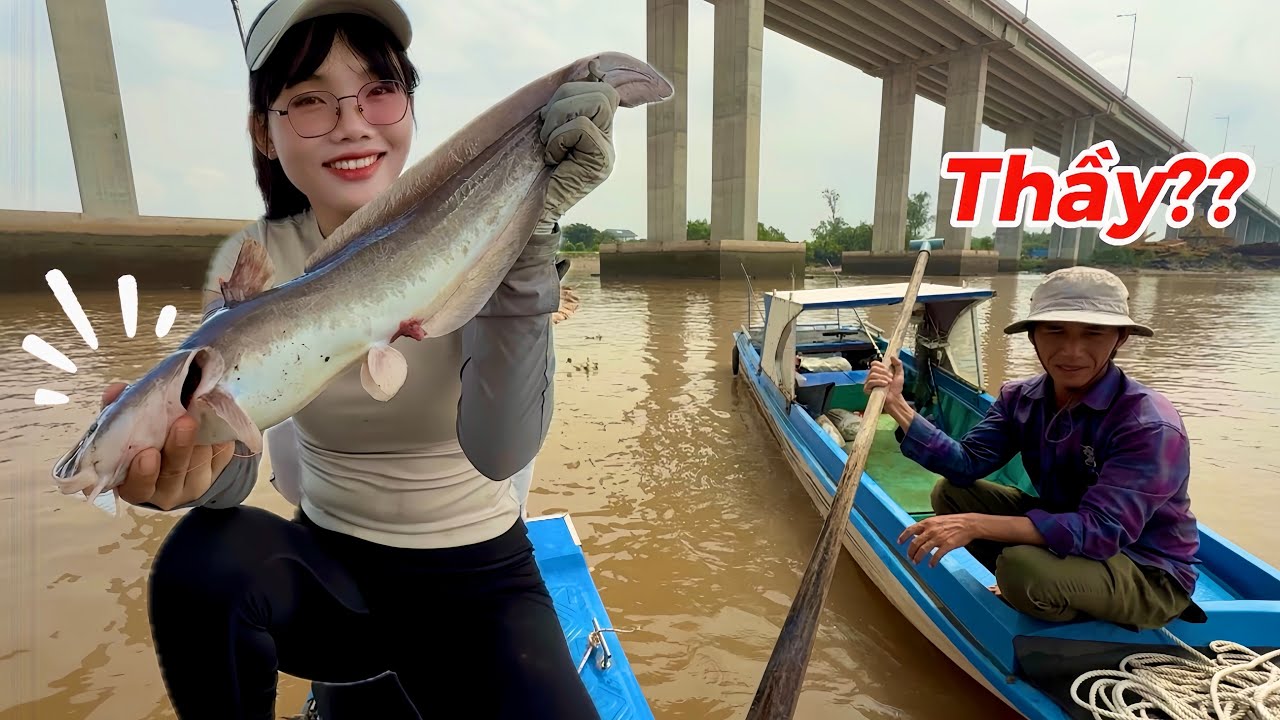 Два дня рыбалки, встреча со «старшим», который зарабатывает на жизнь ловлей сома на реке, и финал