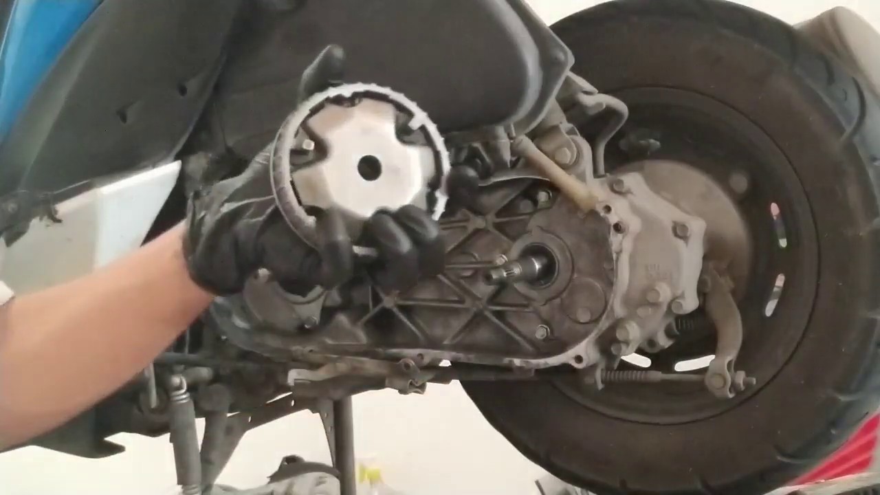 Cómo realizar MANTENIMIENTO al AUTOMÁTICO de una motocicleta SCOOTER 🛠️🛵