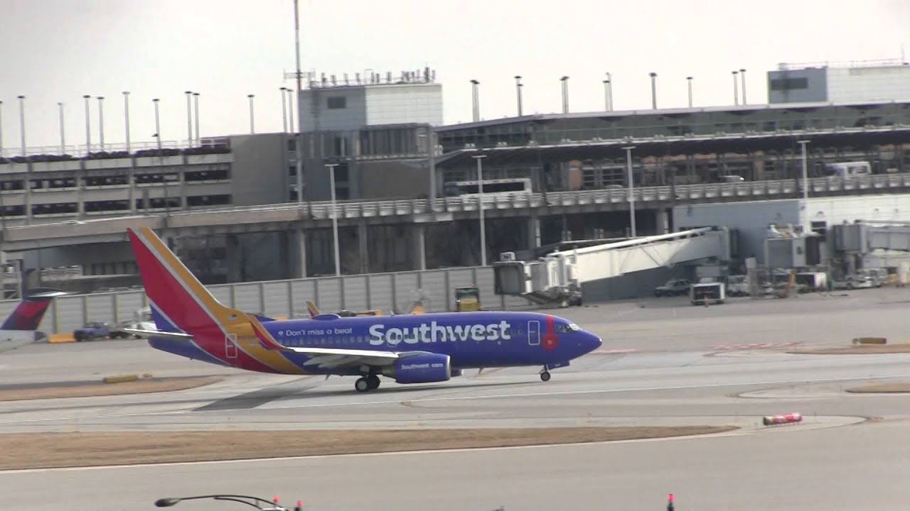 Sw 762 Southwest Airlines - Boeing 737-700 Departing From Chicago Midway (MDW ...