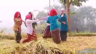 Download Lagu Tari Panen Minangkabau Tari MA Syarikat Islam Parakasalak MP3