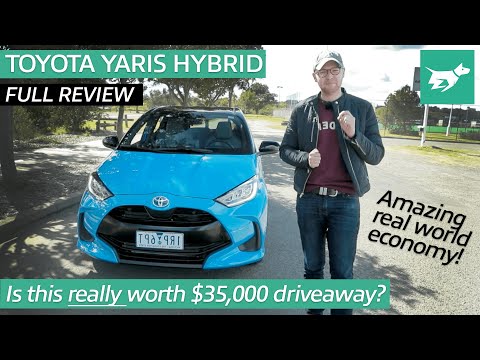 Toyota Yaris Hybrid 2021 review | Chasing Cars