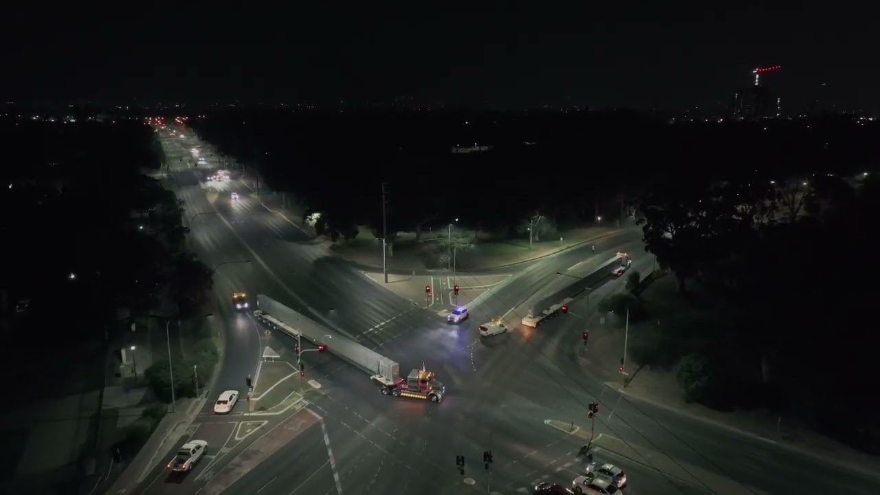 Adelaide Aquatic Centre - Beam Transportation and Delivery