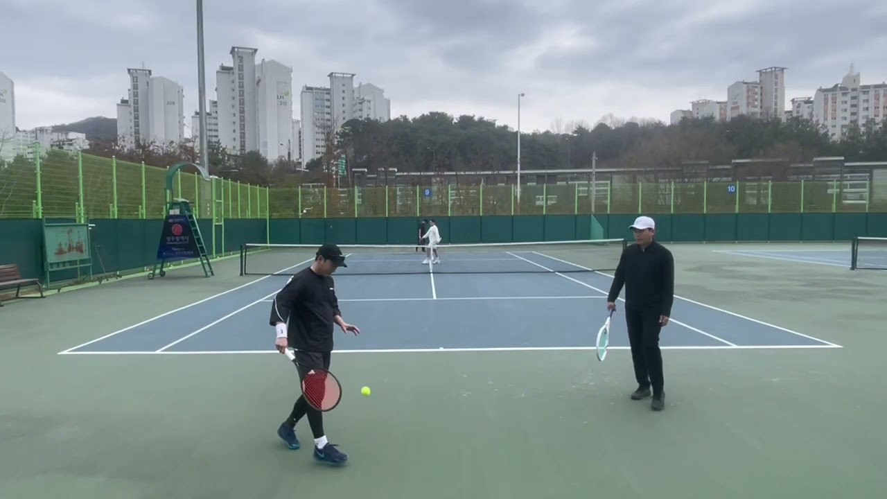 동욱기윤:경준준모