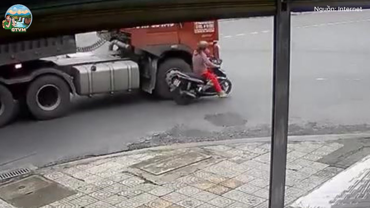 ĐIỂM MÙ ĐẦU KÉO HẬU QUẢ KHÔN LƯỜNG XEM NGAY ĐỂ LÁI XE AN TOÀN