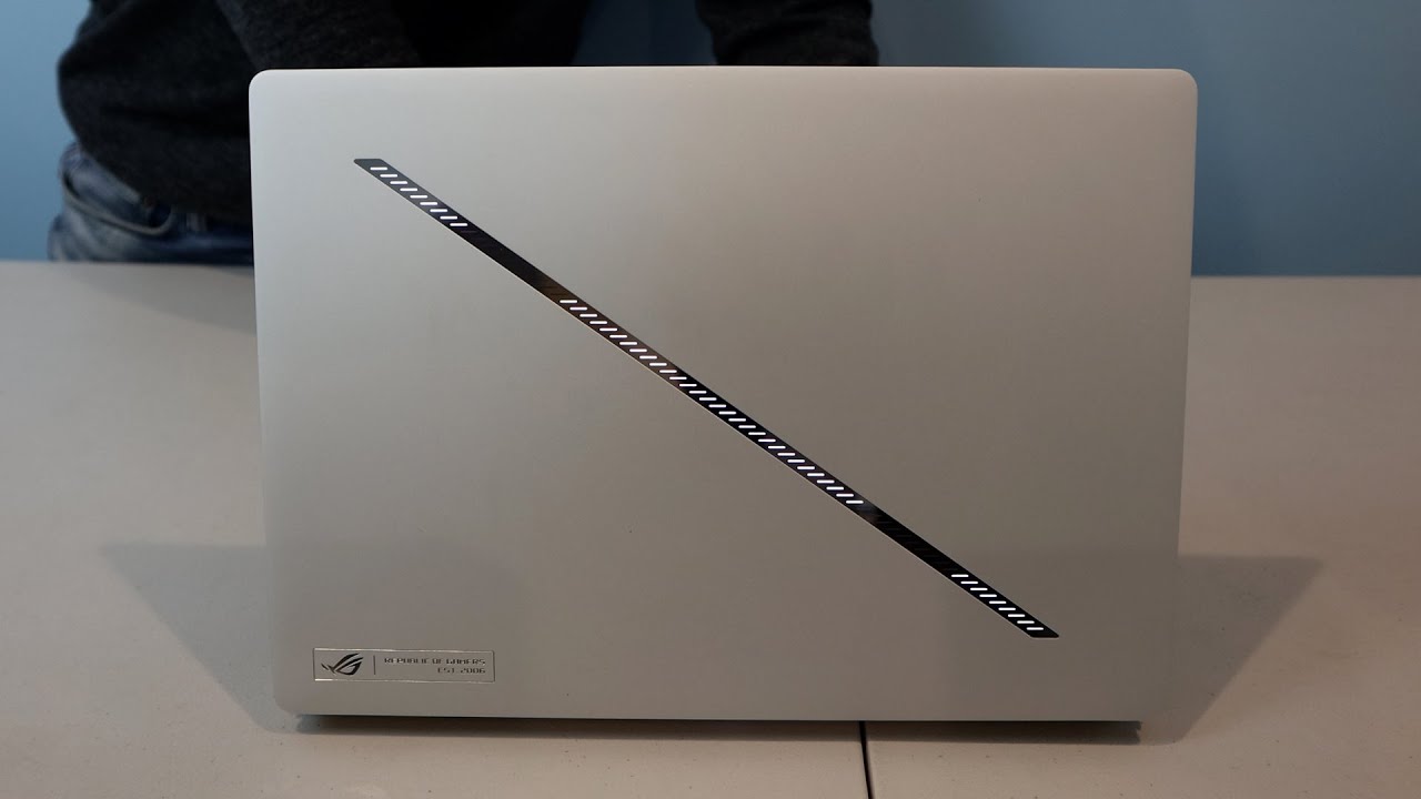 ASUS ROG G14 Zephyrus Gaming Laptop (GA403UV.R94060) Review - YouTube