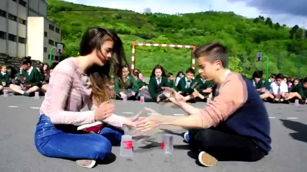 "EDALONTZIEN KANTA 2014" (BASAURIKO IKASTETXEAK)