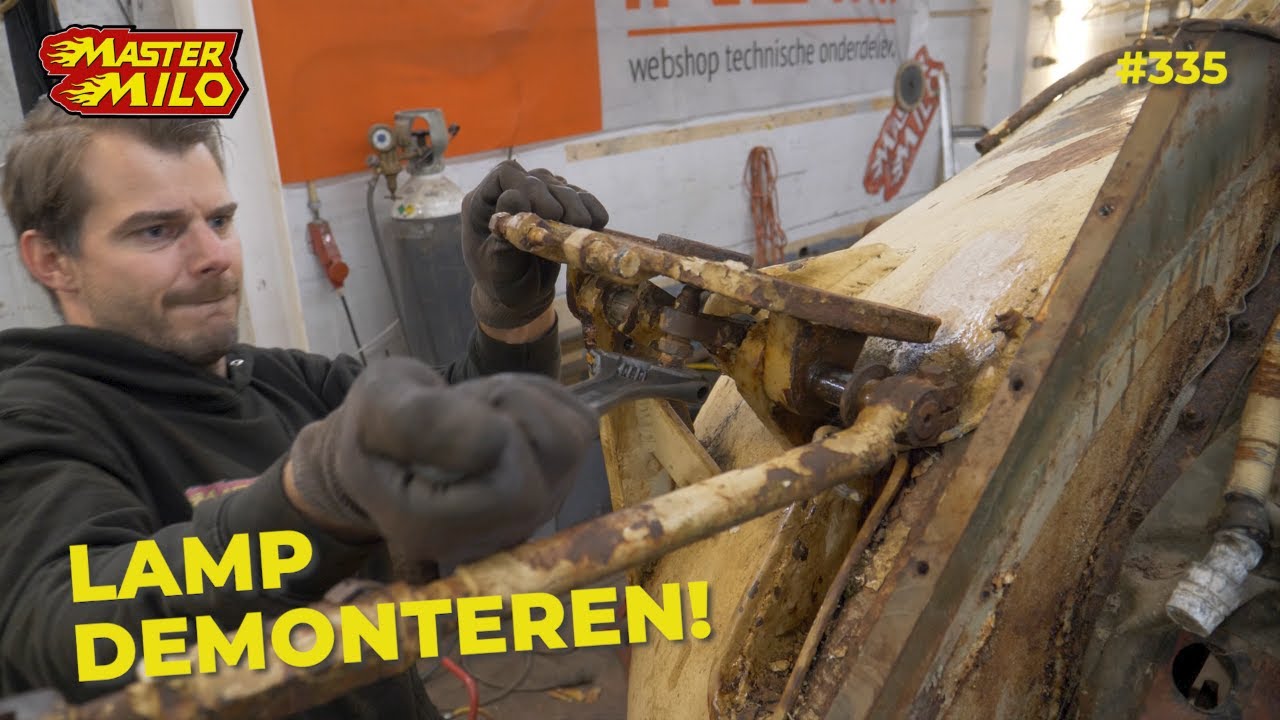 Tank koepel lamp demonteren! #335