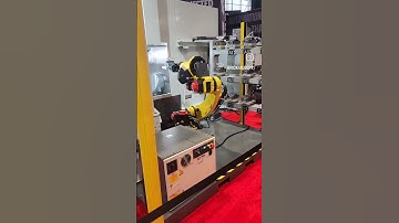 Robots are cool #robot #robotics #robots #automation #cnc #cncmachining #imts #industrial #tech