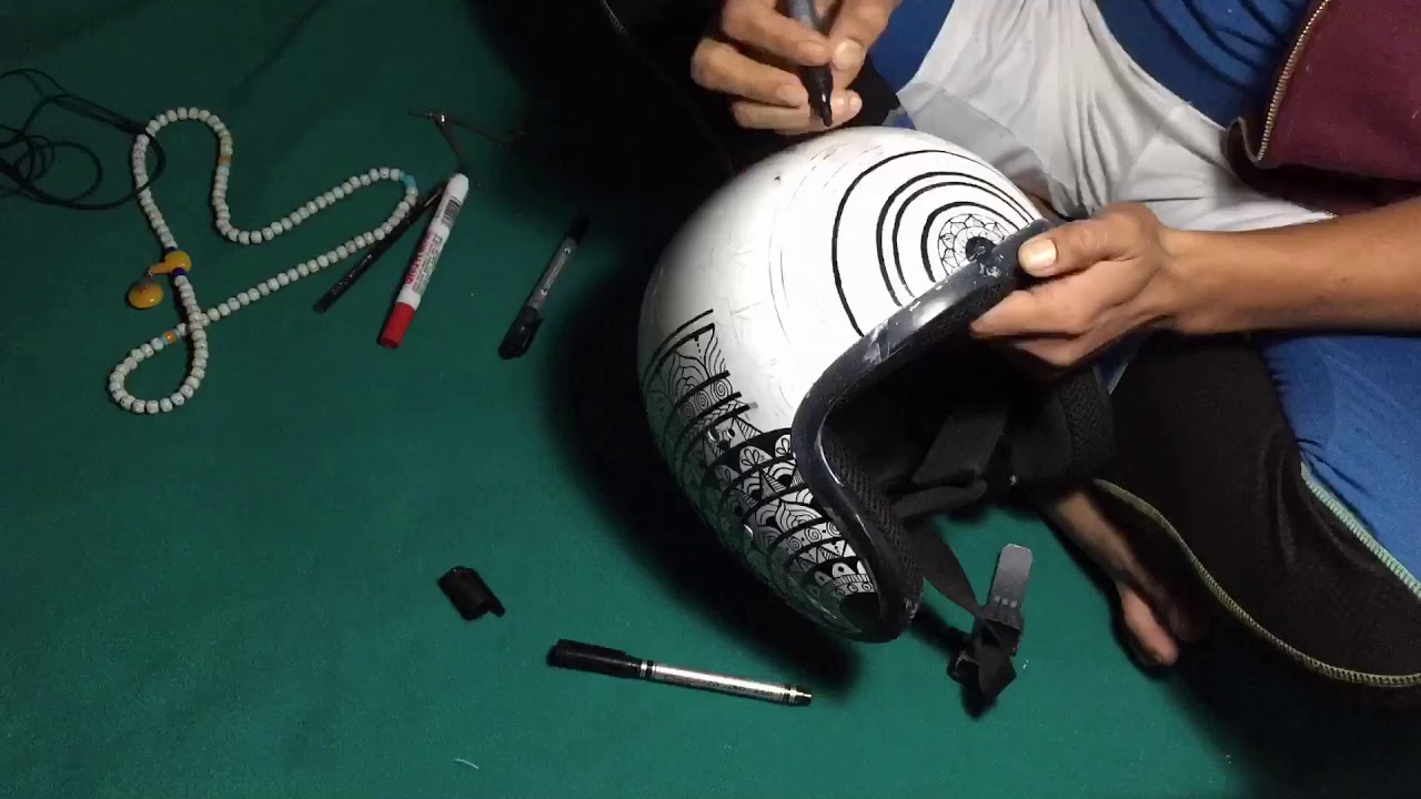 Mandala helmet,zentangle pattern.om free hand art by subas gurung @art_heart_nepal