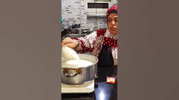 رخيص وعلى قد ايدك والله العظيم احلى من اللي بتجيبيه من بره 