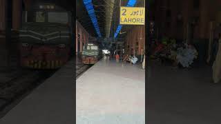 Zcu20 with Jafar express #train #viral #uk #usa