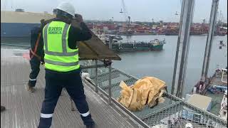 Helideck perimeter net drop test