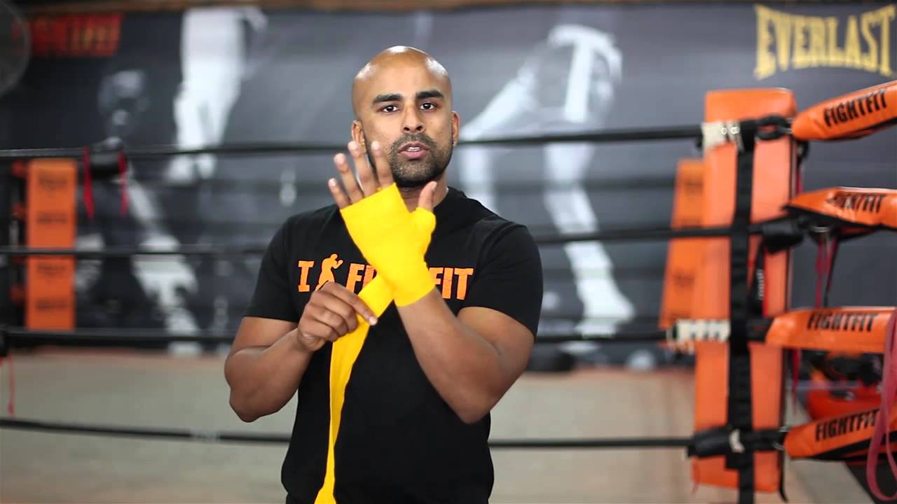 Boxing Basics - How to wrap your hands - YouTube