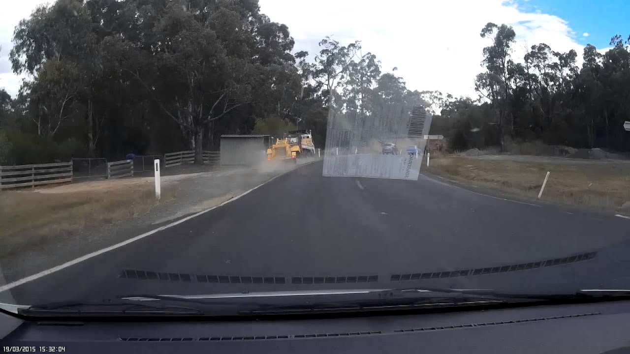 Mobius Dashcam 19/3/15 - Nice Save I Guess